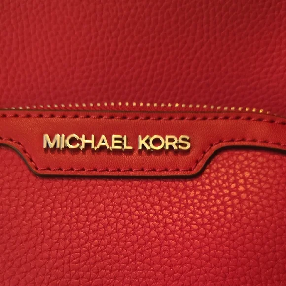 NWOT Michael Kors Dark Pink Backpack - Picture 2 of 10